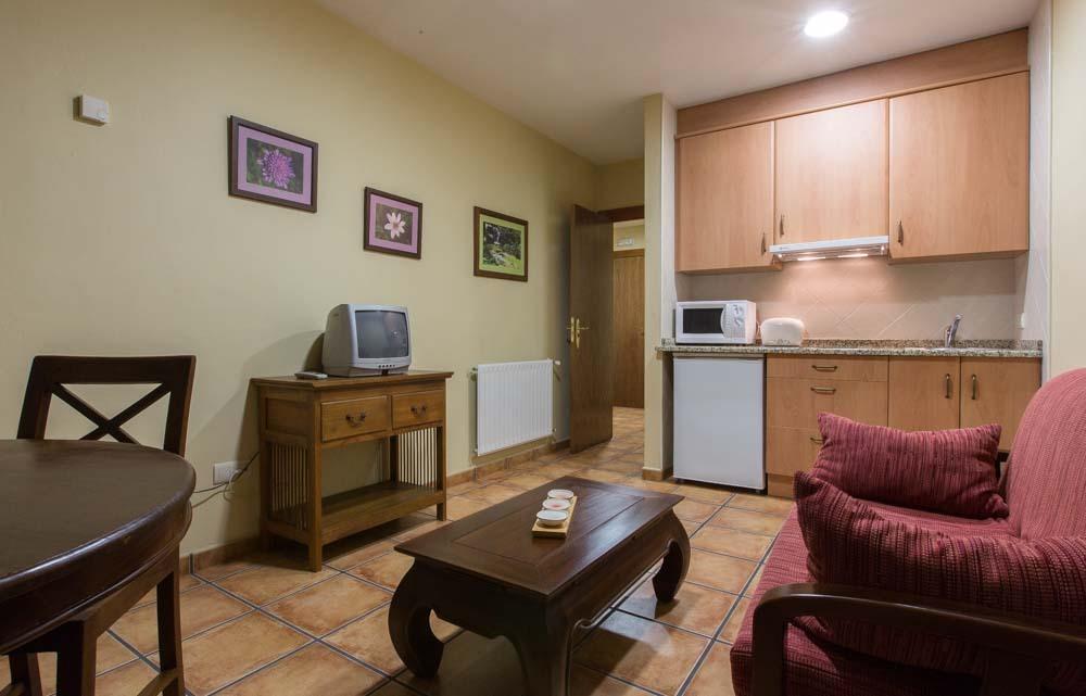 Apartamentos Villa De Cabrales Arenas De Cabrales Zewnętrze zdjęcie